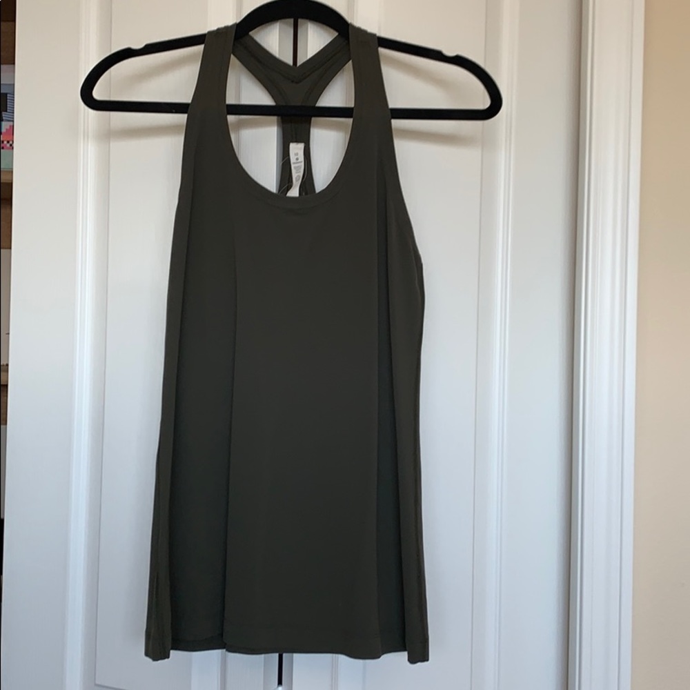 Lululemon Cool Racerback II in Nulu